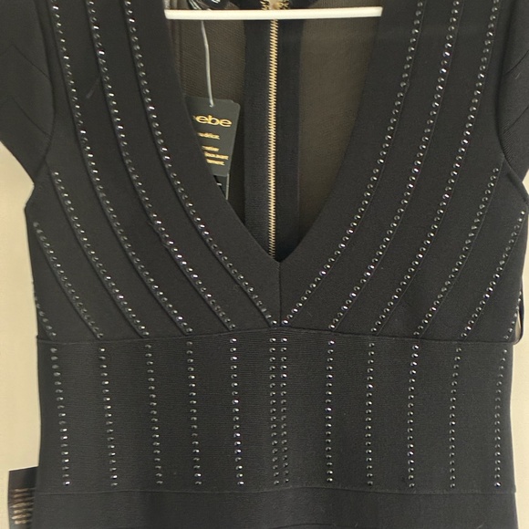 (NWT) bebe Mini Bandage Dress V-Neck - Picture 3 of 7
